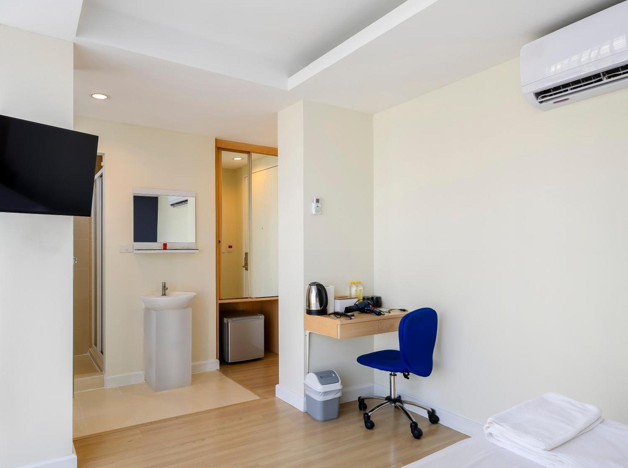 Gp House Express Sukhumvit 81 Hotel Bangkok Exterior foto