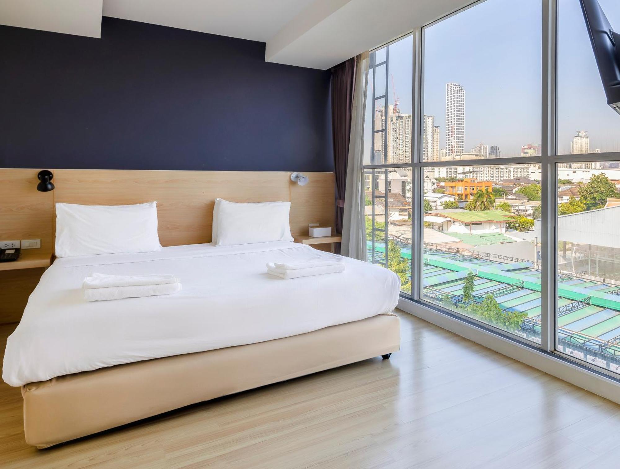 Gp House Express Sukhumvit 81 Hotel Bangkok Exterior foto