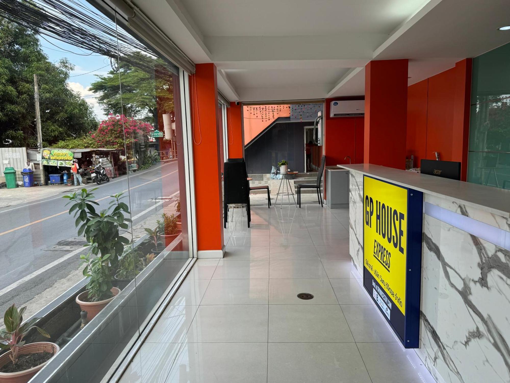 Gp House Express Sukhumvit 81 Hotel Bangkok Exterior foto